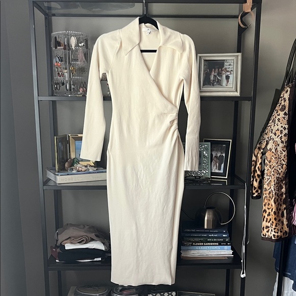 Banana Republic Cream Long Sleeve Dress - Picture 1 of 15